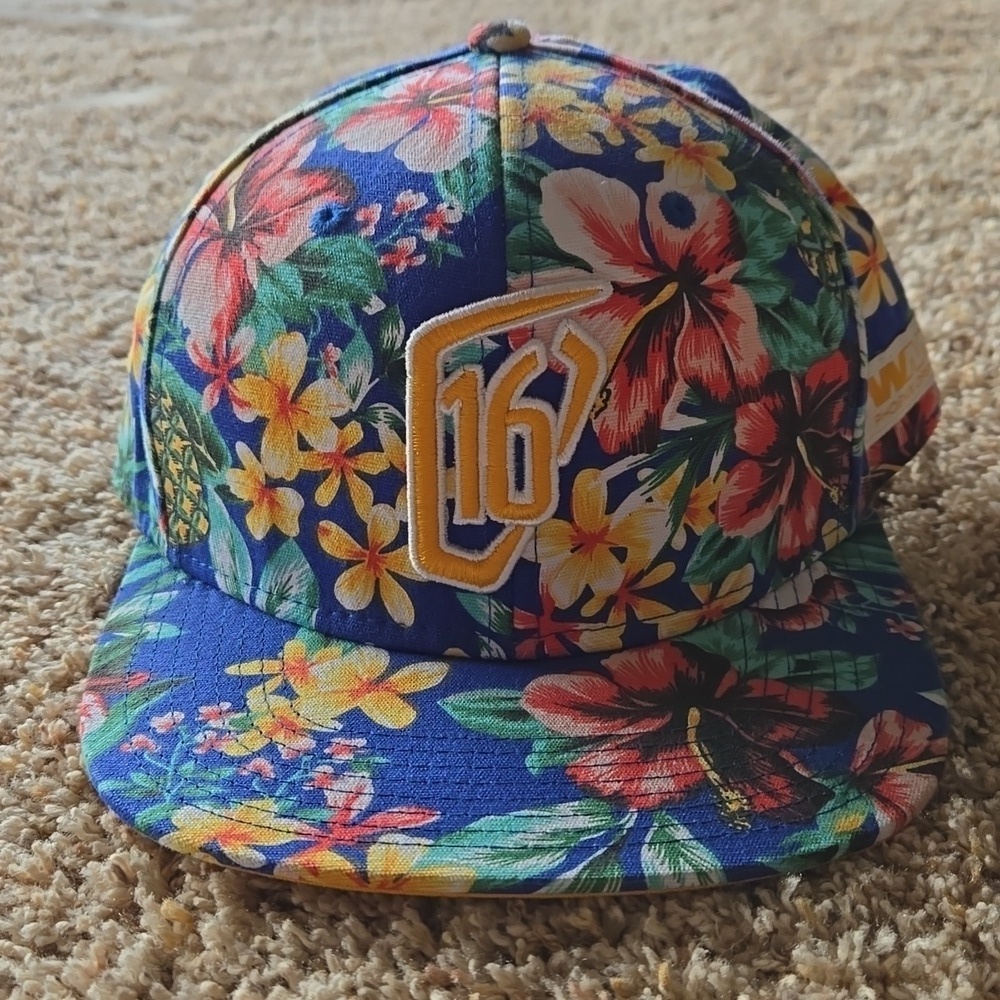 Hawaiian blue cap, like new